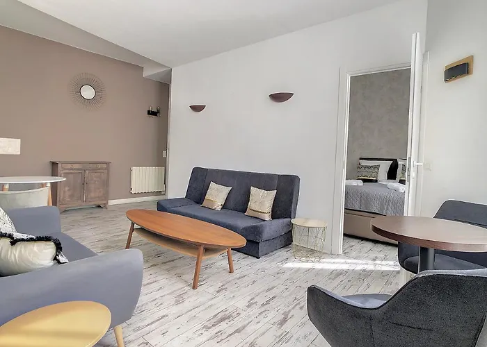 2 Bedroom Luxury Flat Cannes Center La Croisette