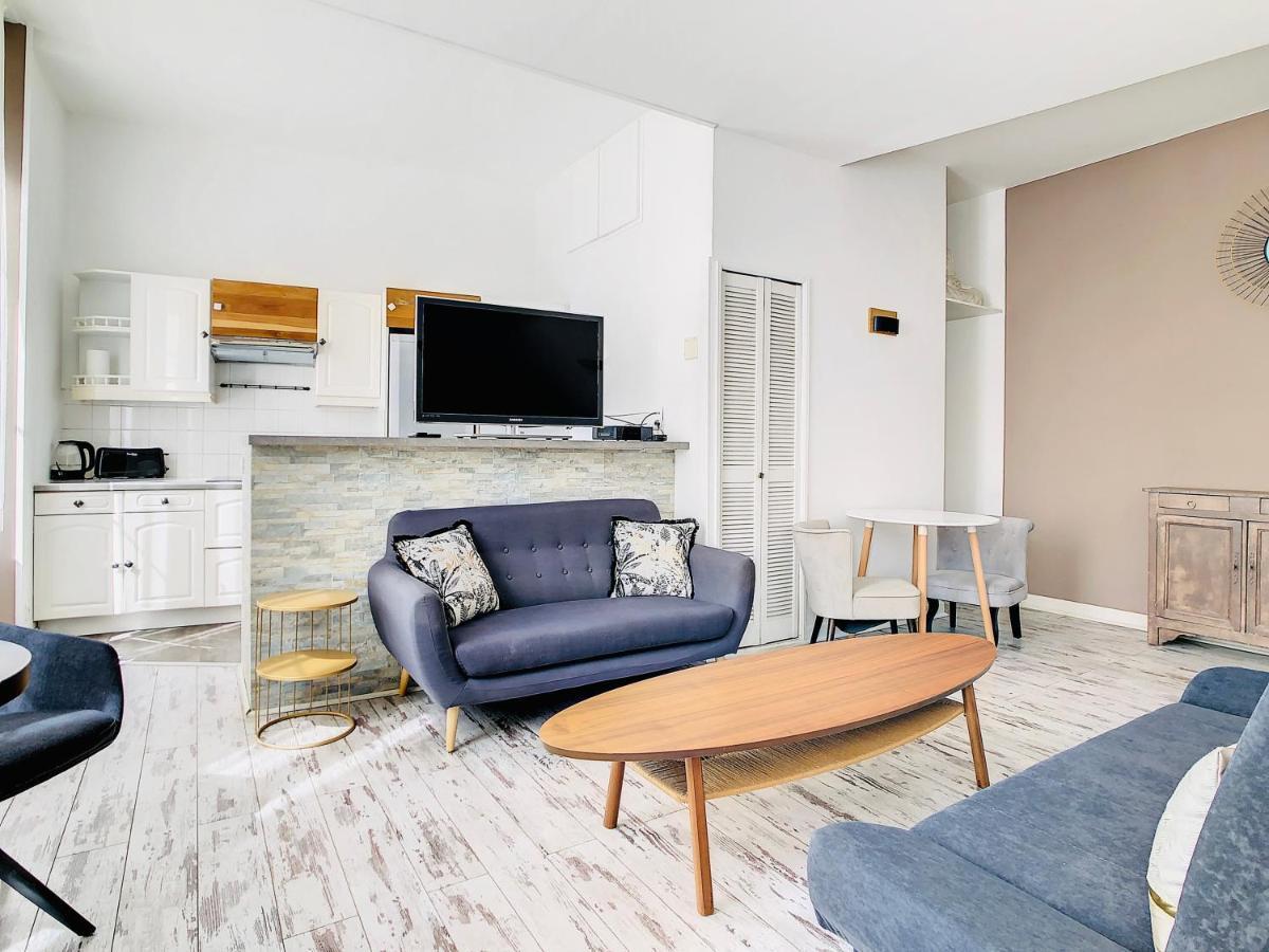 2 Bedroom Luxury Flat Center La Croisette *